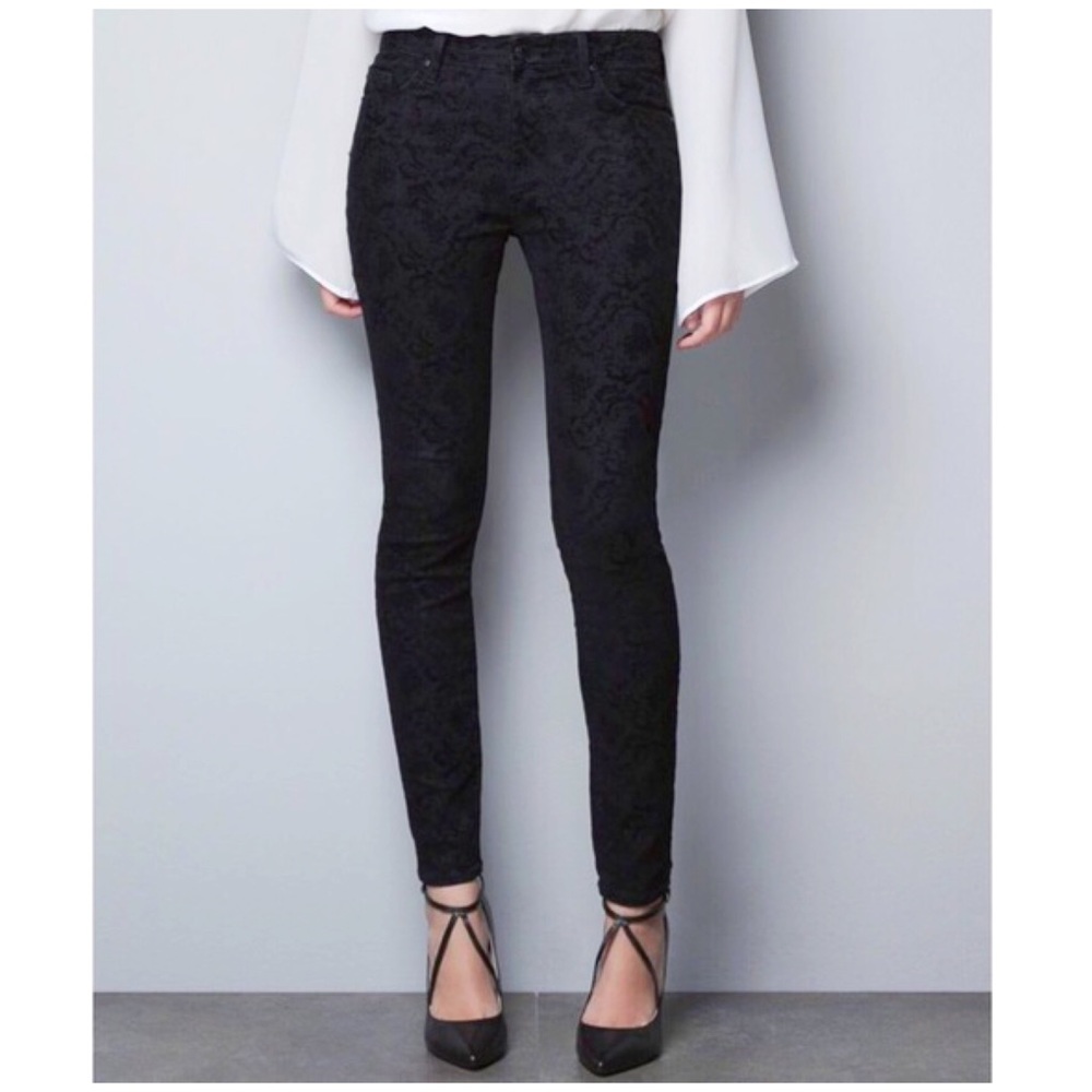 Zara Floral Crushed Velvet Flocked Skinnies Sz. 6